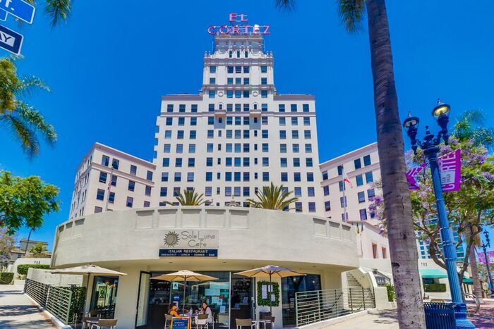 702 Ash St-Unit -UNIT 202 in San Diego, CA - Building Photo