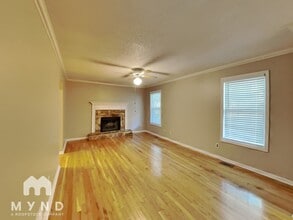 6451 Michell Way in Douglasville, GA - Building Photo - Building Photo