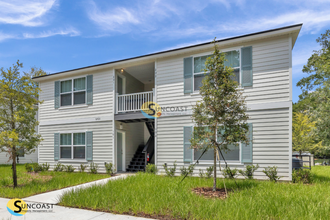 6439 Breezy Oaks Wy in Jacksonville, FL - Foto de edificio - Building Photo