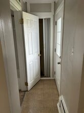 405 1st St, Unit Apt #1 in Trafford, PA - Building Photo - Building Photo