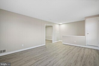 883 Bellevue St SE in Washington, DC - Building Photo - Building Photo