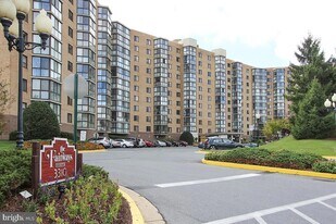 3310 N Leisure World Blvd, Unit 6621 in Silver Spring, MD - Building Photo
