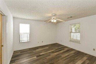 8141 Hynds Springs Ln in Jonesboro, GA - Building Photo - Building Photo