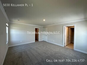 5030 Kellaher Pl in Charlotte, NC - Building Photo - Building Photo