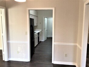 1520 Eagle Watch Ln in Kernersville, NC - Foto de edificio - Building Photo