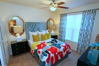 Bedroom - Apalachee Point Apartments in Tallahassee, Florida