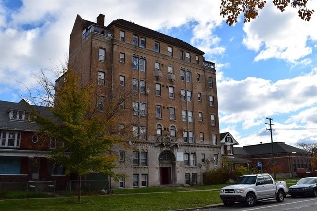 Barbara Apartments Detroit Mi Apartments For Rent
