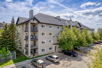 SouthPointe Condos in Calgary, AB - Building Photo - Building Photo