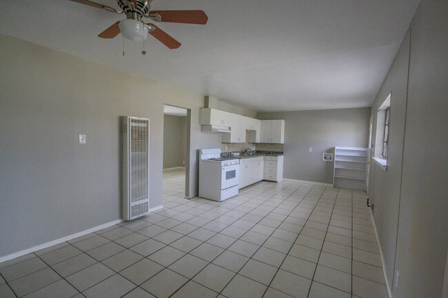 9520 Rutledge Pl in El Paso, TX - Building Photo - Building Photo