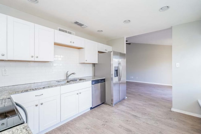 4736 Scots Briar Ln in Fort Worth, TX - Building Photo - Building Photo