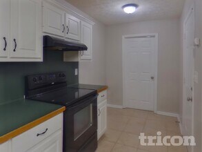 25 Dove Point Cir in Covington, GA - Building Photo - Building Photo