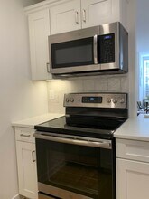 660 E St NE in Washington, DC - Foto de edificio - Building Photo