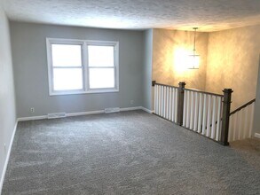 1311 Townley Dr in Bloomington, IL - Building Photo - Building Photo