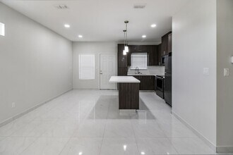 1413 N Inspiration Blvd in Alton, TX - Building Photo - Building Photo