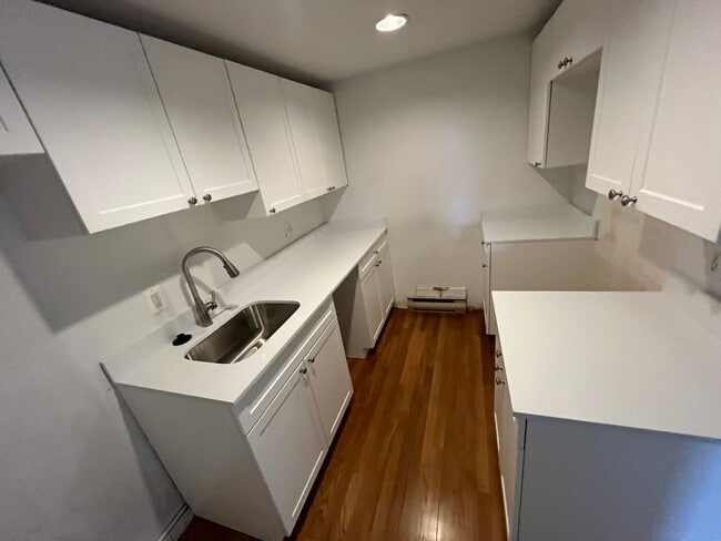 1742 Washington St, Unit 1 in Boston, MA - Building Photo - Building Photo