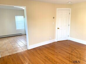 186 Broadway, Unit 2 in Malden, MA - Building Photo - Building Photo