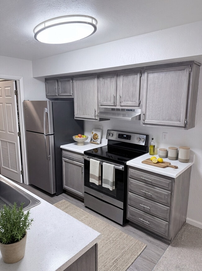 Lakemont Apartments in Bridgeville, PA - Foto de edificio - Building Photo