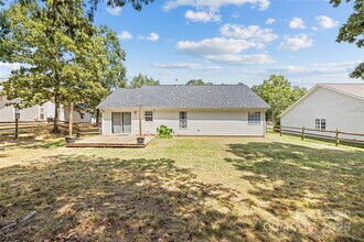 2215 Genesis Dr in Monroe, NC - Building Photo - Building Photo
