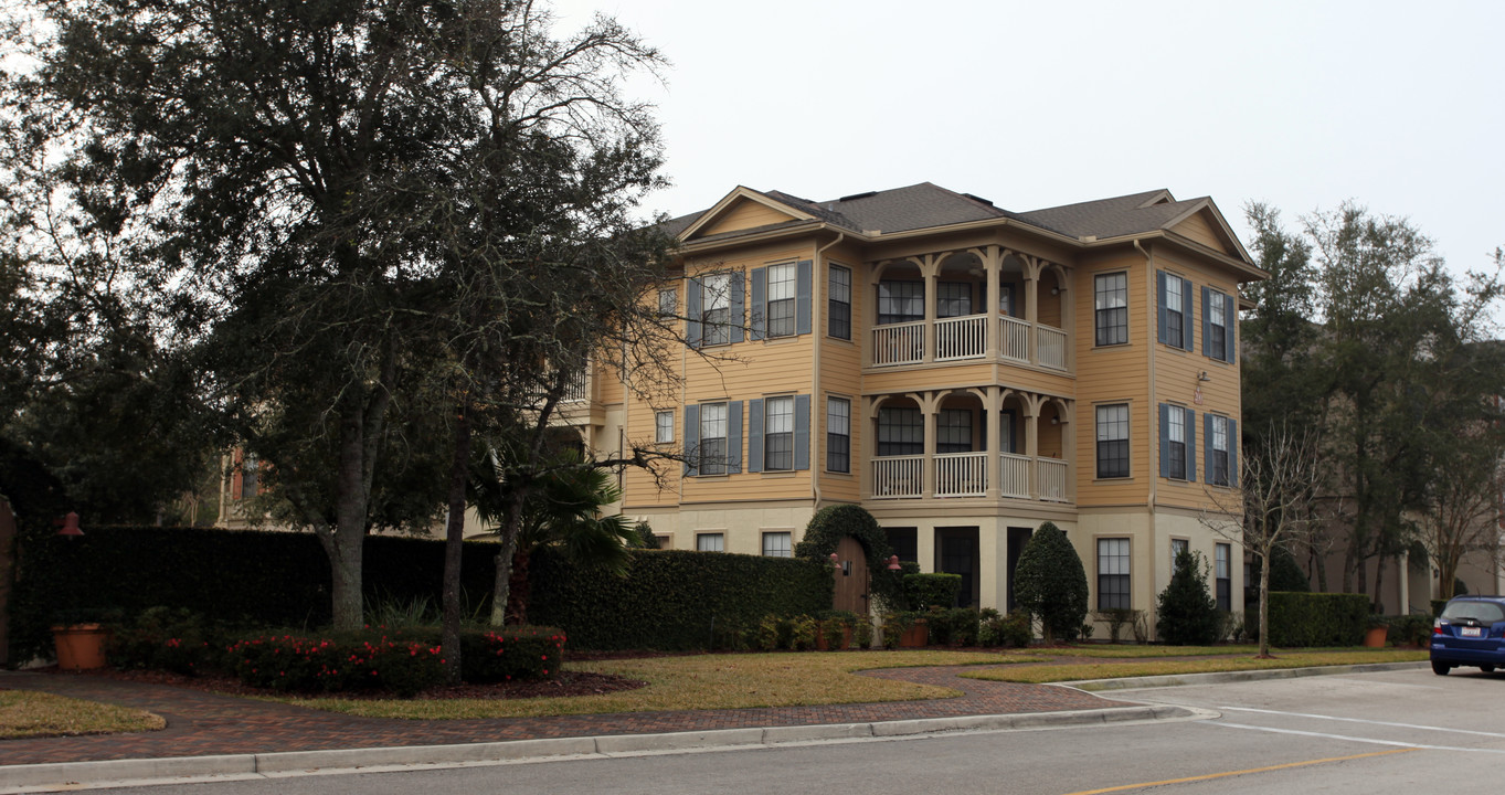 Williams Walk in Jacksonville, FL - Building Photo