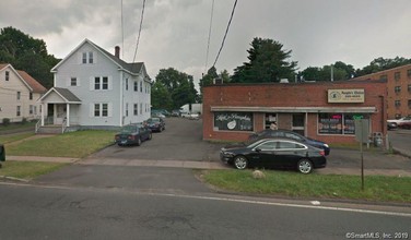 528-530 Tolland St in East Hartford, CT - Building Photo - Building Photo