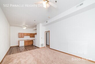 502 Pinnacle Heights Dr in Morgantown, WV - Building Photo - Building Photo