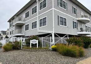 202 Webster Ave, Unit 202 Webster Avenue, Apt. 8 in Seaside Heights, NJ - Building Photo