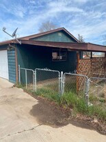 402 N Chestnut St in Cortez, CO - Building Photo