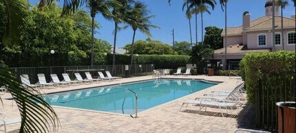 504 Belmont Pl in Boynton Beach, FL - Building Photo - Building Photo