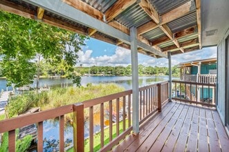 200 White St in Niceville, FL - Building Photo - Building Photo