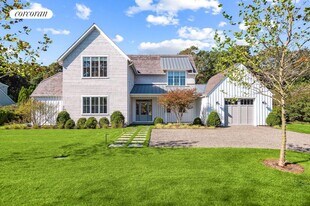 13 Boxwood St in East Hampton, NY - Building Photo