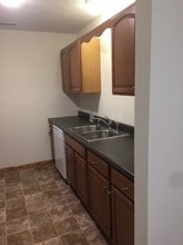 875 American Greeting Card Rd, Unit f in Corbin, KY - Building Photo - Building Photo