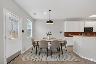 16623 Newglen Ln in Houston, TX - Building Photo - Building Photo