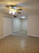2661 Riverside Dr in Coral Springs, FL - Building Photo - Building Photo