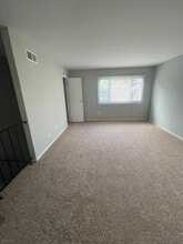 15 Broad St in Pompton Lakes, NJ - Foto de edificio - Building Photo