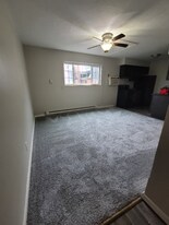 7320 Sunset Strip Ave NW in North Canton, OH - Building Photo