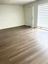 794 N Shattuck Pl, Unit 794 in Orange, CA - Building Photo - Building Photo