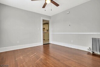 147 West End Ave-Unit -3 in Newark, NJ - Building Photo - Building Photo