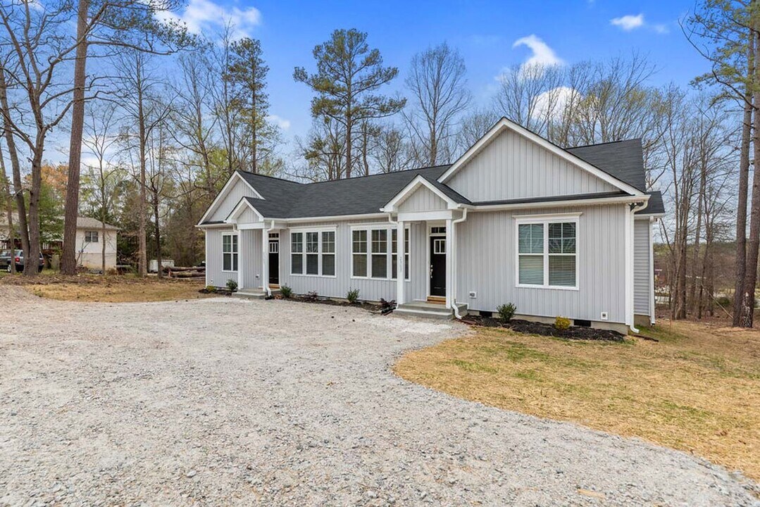 2305 Hill St in Raleigh, NC - Building Photo