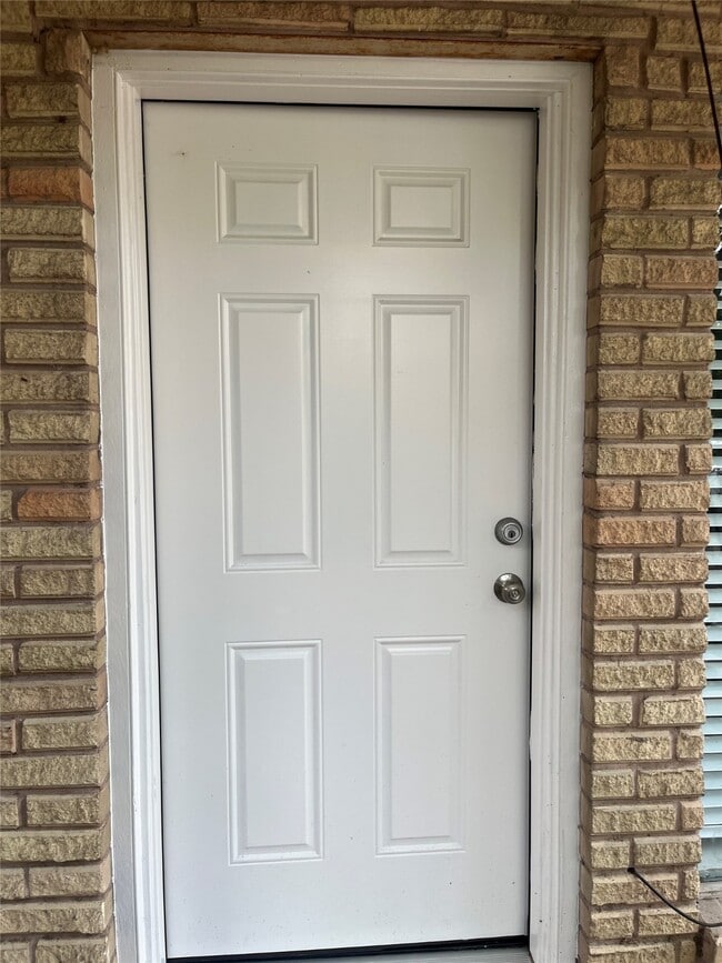 4624 Bell St in Houston, TX - Foto de edificio - Building Photo