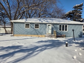 20948 S 80th Ave in Frankfort, IL - Building Photo