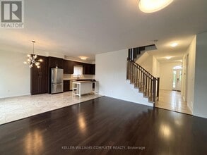 23 Irongate Dr in Brant, ON - Building Photo - Building Photo