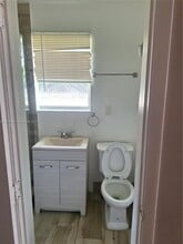 771 NE 177th St in Miami, FL - Building Photo - Building Photo