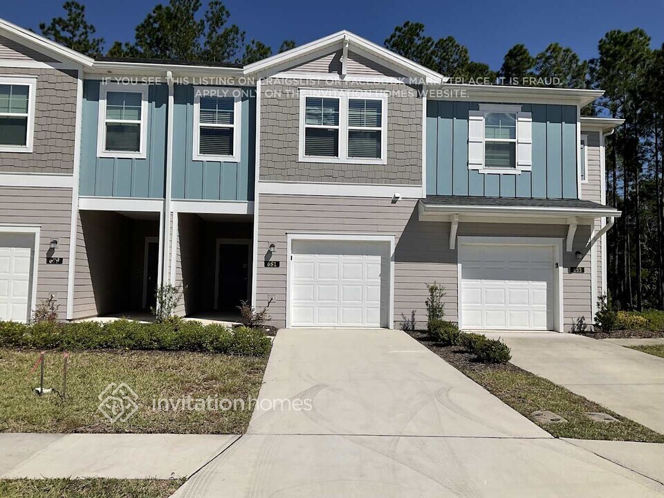 681 Cherry Ridge Dr in Orange Park, FL - Building Photo