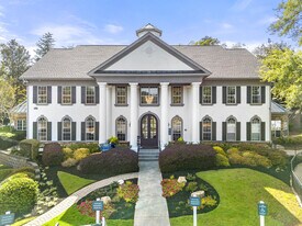 Preston Pointe at Windermere in Cumming, GA - Building Photo