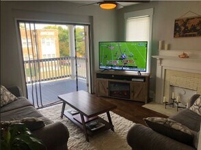 1671 Franklin Ave in Columbus, OH - Building Photo - Building Photo