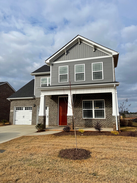 26651 The Ln E in Athens, AL - Building Photo