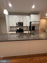 1234 N 5th St photo'