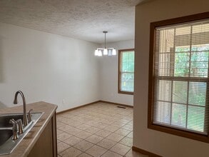 4348 S Sycamore Ave in Springfield, MO - Building Photo - Building Photo