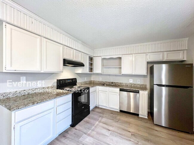 4551 Ross Rd in Memphis, TN - Building Photo - Building Photo