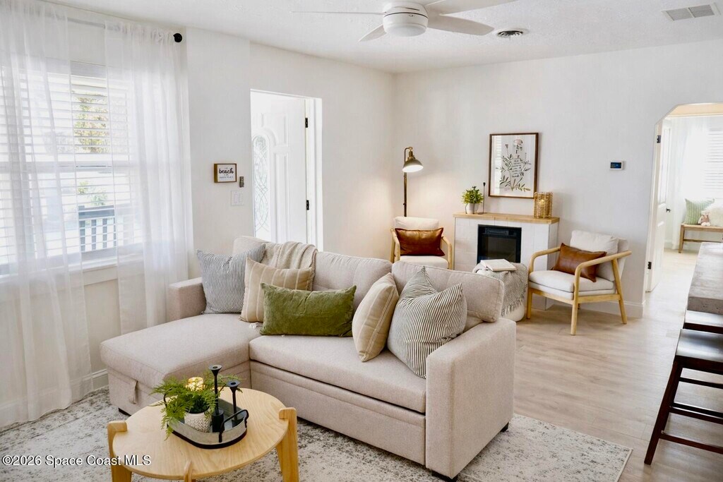 804 Oak St | 4 Bedroom Home for Rent in Melbourne Beach, FL